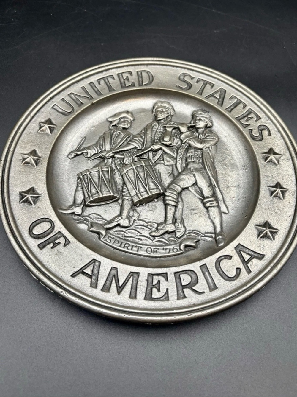 Vintage Sexton 1972 Pewter Metal Wall Collector Plate USA Embossed Spirit of '76